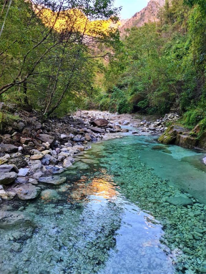 Incantevole Casa Sul Fiume, Relax E Natura Ai Piedi Della Alpi Apuane 마사 외부 사진